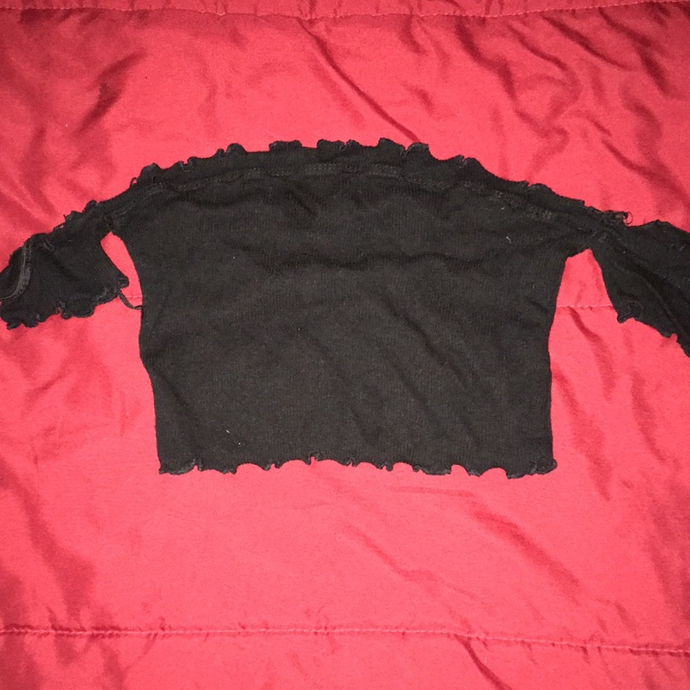 Black crop top